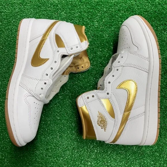 Jordan 1 Retro High OG Metallic Gold Womens Basketball FD2596-107 NEW* Sz 6.5