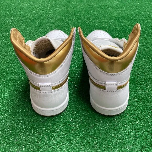 Jordan 1 Retro High OG Metallic Gold Womens Basketball FD2596-107 NEW* Sz 6.5