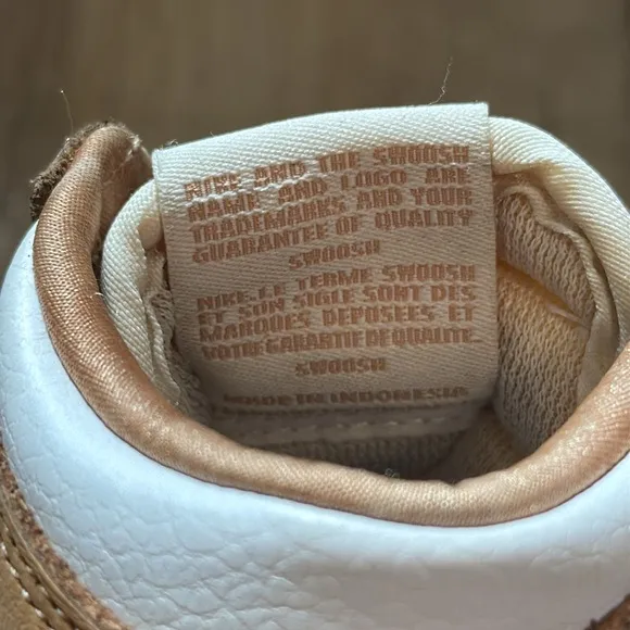 Jordan 1 Retro High OG Praline (PS) Little Kids' Shoes Praline-Sail GUC Sz 9c