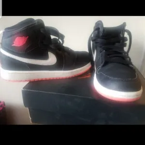Jordan 1 Retro High