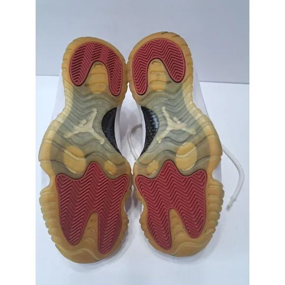 Jordan 11 Cherry Low Size 9 Pre-owned‎ No Box