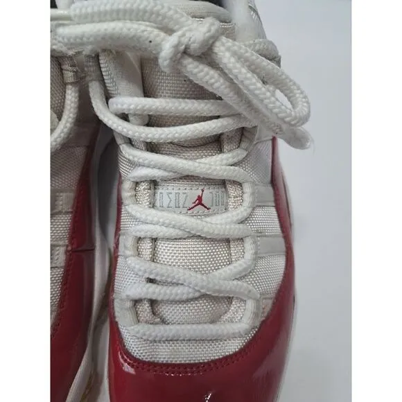 Jordan 11 Cherry Low Size 9 Pre-owned‎ No Box