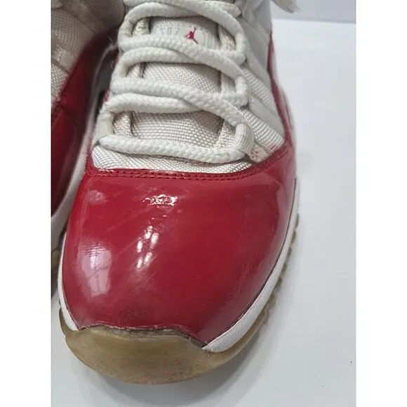 Jordan 11 Cherry Low Size 9 Pre-owned‎ No Box