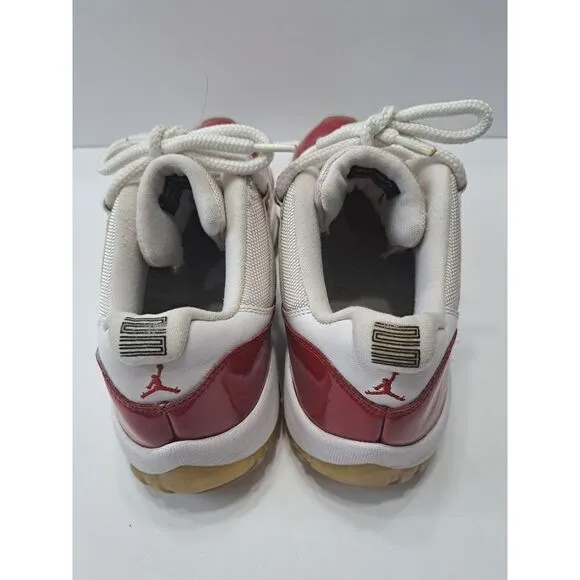 Jordan 11 Cherry Low Size 9 Pre-owned‎ No Box