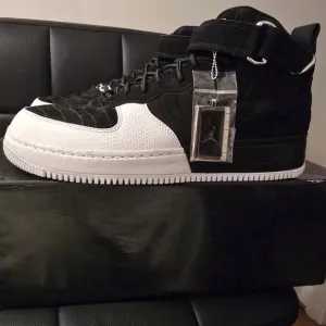 Jordan Black and White Men's Shoes