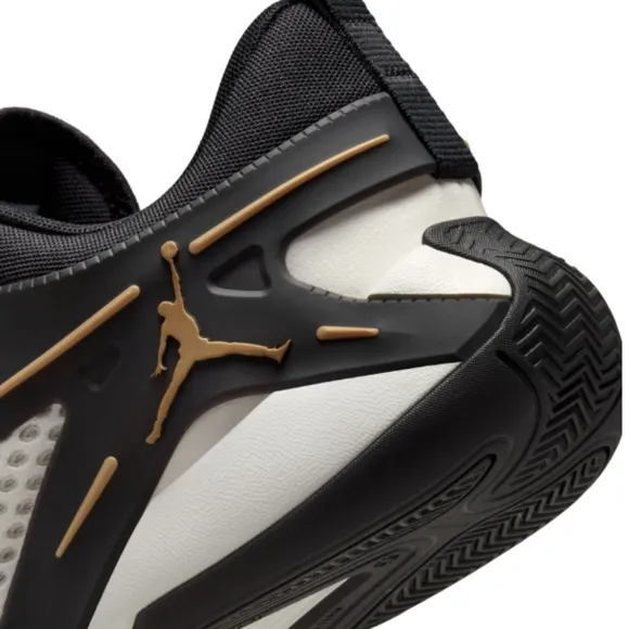 Jordan Heir Basketball Shoes