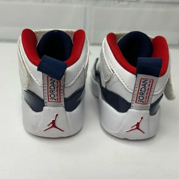 Jordan Jumpman Two Trey sneakers size 4C