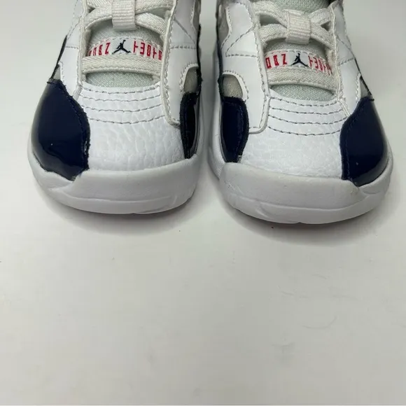Jordan Jumpman Two Trey sneakers size 4C