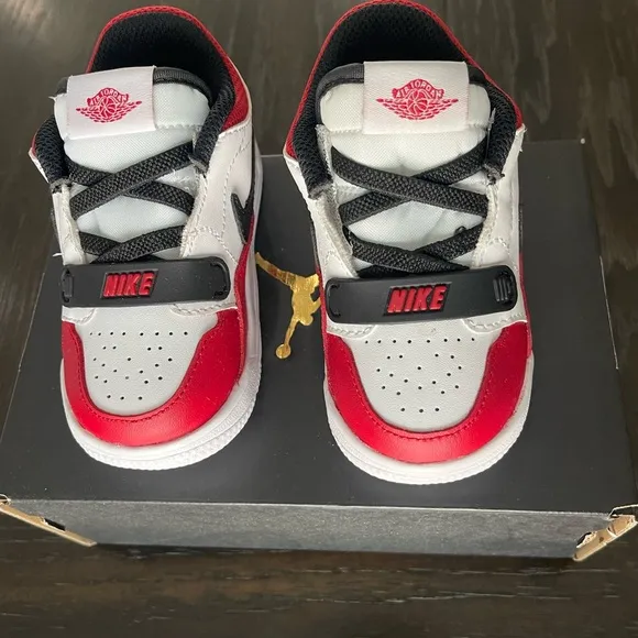 Jordan Legacy Toddler Shoes Color: Red/White  Size: 6c (5.5)