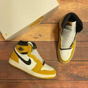 Jordan Men's Air Jordan 1 Retro High OG &quot;Yellow&quot; Basketball Shoes