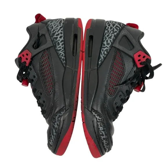 Jordan Spizike Low Bred Youth Kids 5Y Low Top Lace Up Sneakers Shoes Black Red