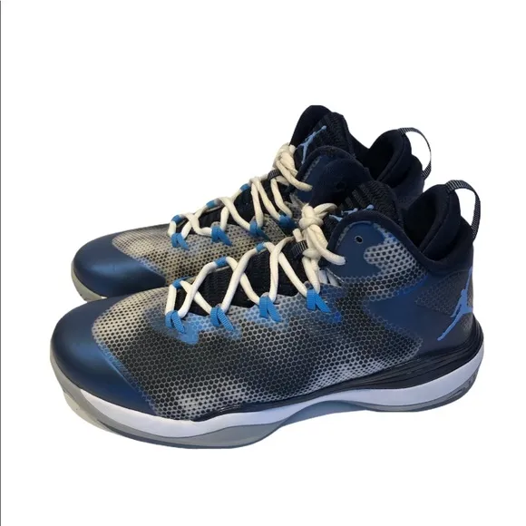 Jordan Superfly 3 Boys Size 7Y Blue 684936-107 3/4 Mid Top Basketball SNEAKERS