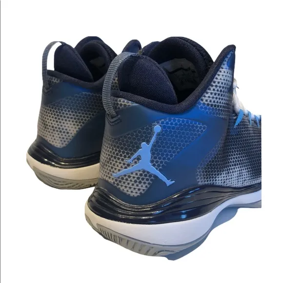 Jordan Superfly 3 Boys Size 7Y Blue 684936-107 3/4 Mid Top Basketball SNEAKERS