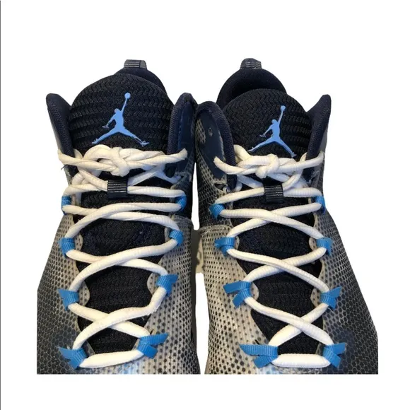 Jordan Superfly 3 Boys Size 7Y Blue 684936-107 3/4 Mid Top Basketball SNEAKERS