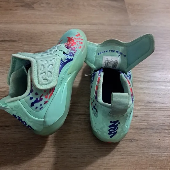 Jordan Zion 3 Kids' Mint Green and Purple Athletic Shoes Size 12
