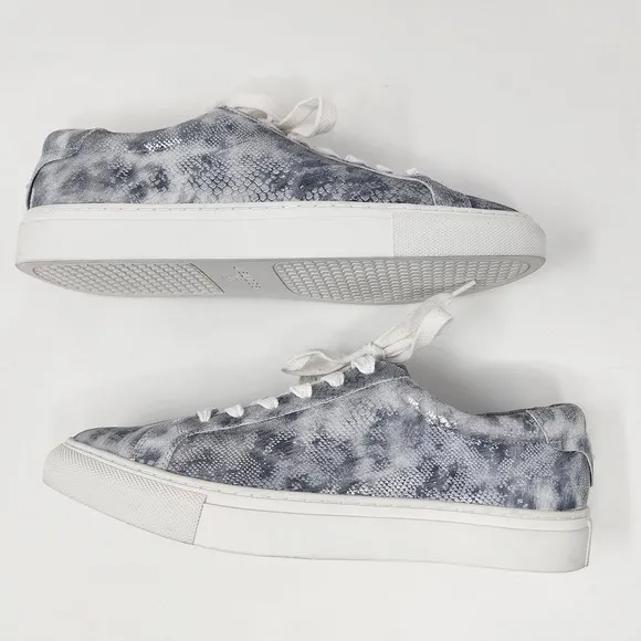 J/Slides Sneaker Women 9.5M Lucki Silver Metallic Snake Leather Comfort Studded