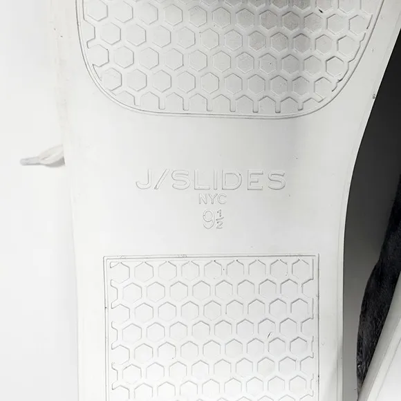 J/Slides Sneaker Women 9.5M Lucki Silver Metallic Snake Leather Comfort Studded