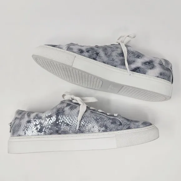 J/Slides Sneaker Women 9.5M Lucki Silver Metallic Snake Leather Comfort Studded