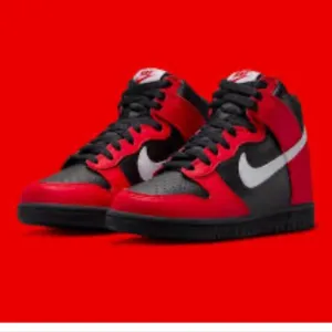 🌺🌸👟Junior shoes, Nikes