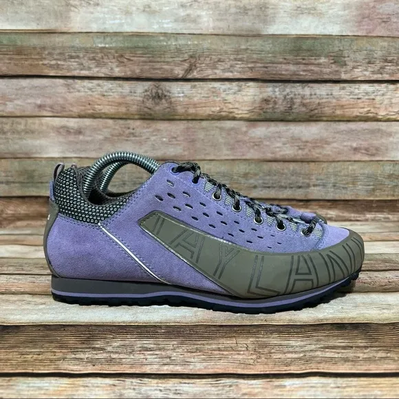 Kay Land Purple Comet Low Hinking Shoes