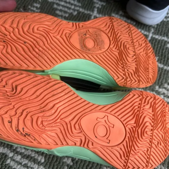 KD 7 GS 'Easter' Nike Shoes Youth size 7
