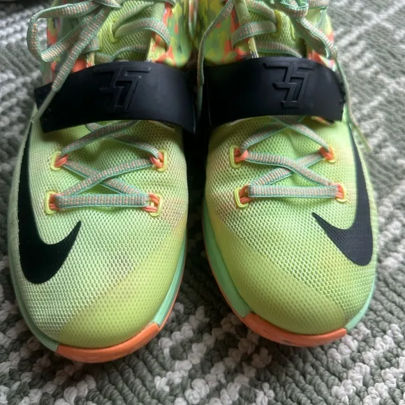 KD 7 GS 'Easter' Nike Shoes Youth size 7