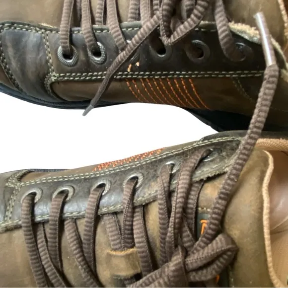 Keen Austin Chocolate Leather Lace Up Rugged Sneakers Low Top
