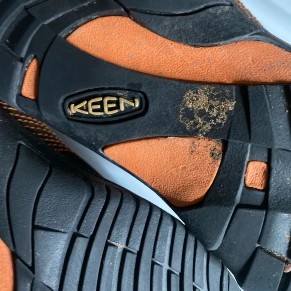 Keen Austin Chocolate Leather Lace Up Rugged Sneakers Low Top