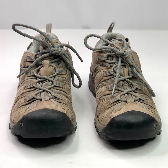 Keen hiking shoes low top tan grey lace up bump toe size 8
