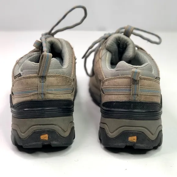 Keen hiking shoes low top tan grey lace up bump toe size 8