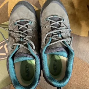 Keen Terradora Leather WP women’s size 9 Mushroom/Magnet NIB