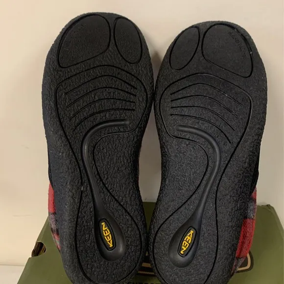 KEEN Women's SIZE 6.5 Howser Wrap Casual Comfy Durable Slip On Shoes, Re…
