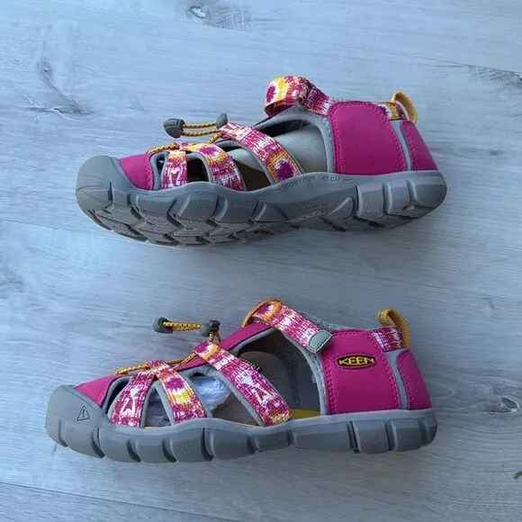 Keen Big Kids' Seacamp II CNX shoes pink size 5 New W/out Box