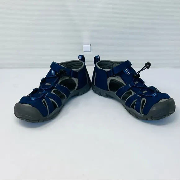 KEEN**SEACAMP II CNX**NAVY Waterproof Shoes***US 4 Toddler***$75