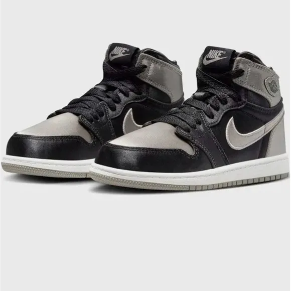Kid’s Air Jordan 1 Retro High OG