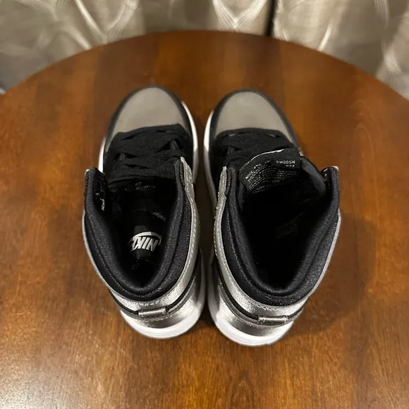 Kid’s Air Jordan 1 Retro High OG