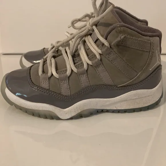Kids Jordan 11 Retro ‘Cool Grey’