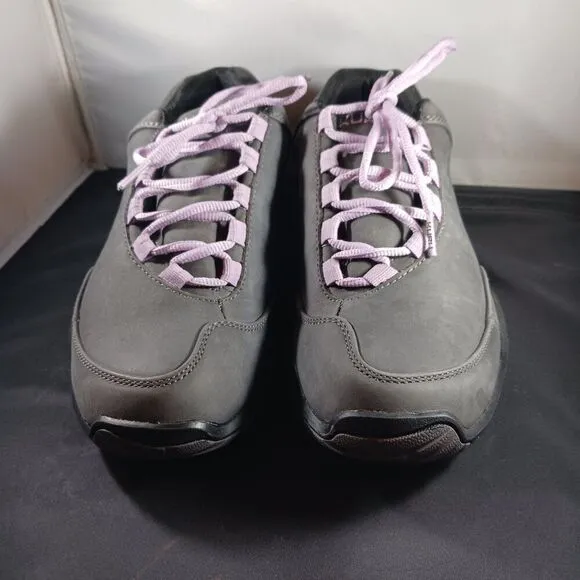 Kuru Women's Sneaker size 10 Wide Athletic Shoes