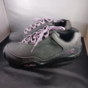 Kuru Women's Sneaker size 10 Wide Athletic Shoes