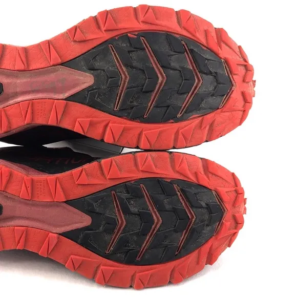 La Sportiva Jackal Mountain Trail Running Shoes 10