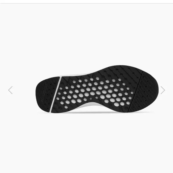 Lane Eight Relay Trainer Shadow Black Unisex Size 6.5W / 5.5M