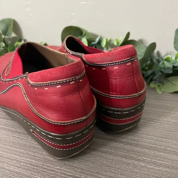 L'Artiste Burbank Women's Clogs Spring Step Painted Leather Red Size 40 / US 9.5