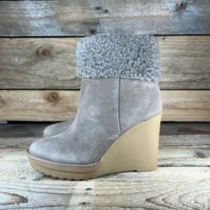 Lauren Ralph Lauren Steph Shearling-Trim Suede Bootie - Taupe - 6 - NWOB