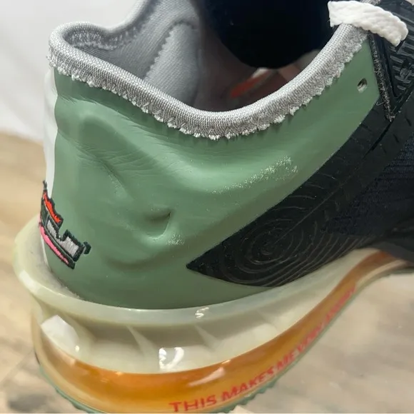Lebron XVIII Low Smoke Gray/Sunset Pulse Size 8 Shoes