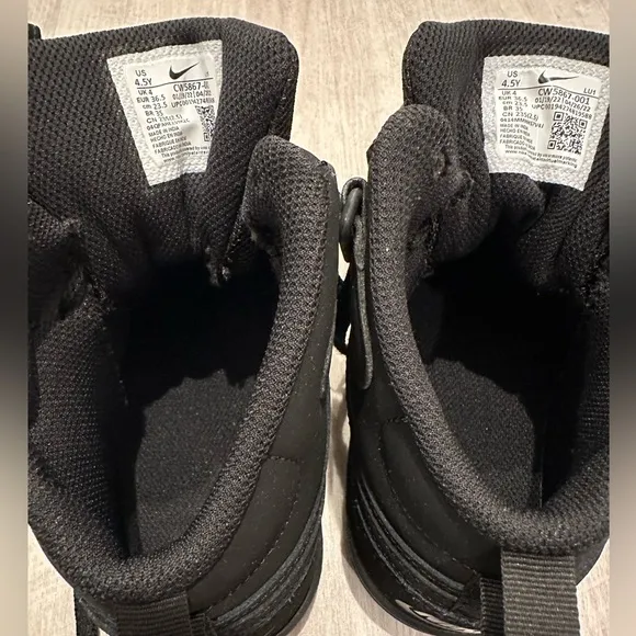 Literally perfect Nike Court Borough Mid 2 PS 'Triple Black’