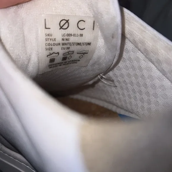Loci Nine Vegan Recycled Ocean Plastic Low Top Sneaker Size 38/7US