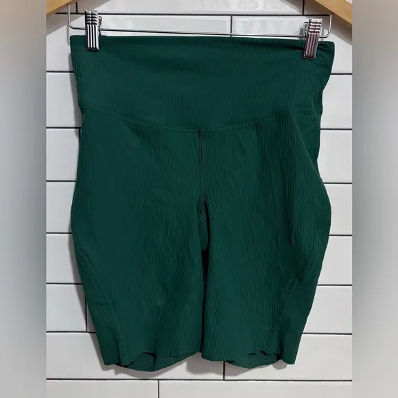 Lululemon Base Pace high rise, ribbed shorts Forrest Evergreen 6