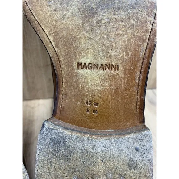 MAGNANNI 21207 Marco-II Monk Strap Mens Shoes Size 9 Calf Skin Leather Brown