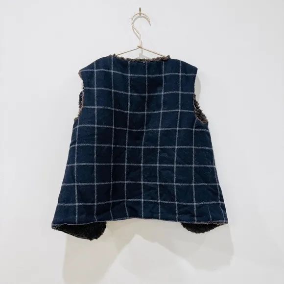 Makie kids unisex 100% wool vest in navy and brown faux shearling lining NEW