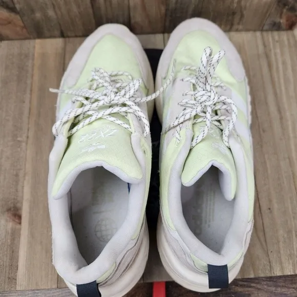 Mens Adidas ZX22 Boost size 10.5 Off White Athletic Shoes